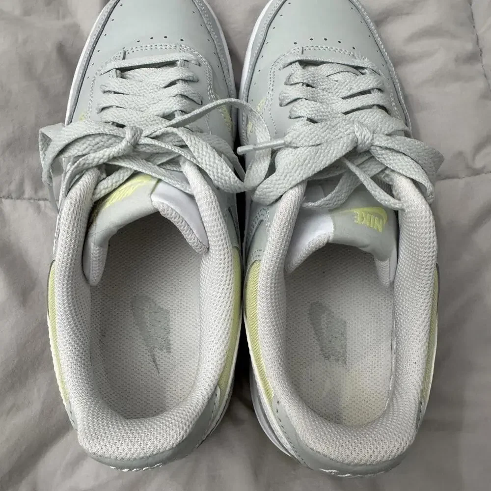 Nike Gamma Force Women’s Size 8 Sage Green White Volt Casual Platform Sneakers - Picture 5 of 8